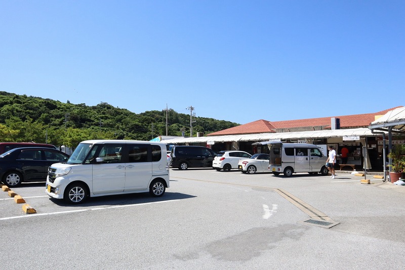 おんなの駅の駐車場