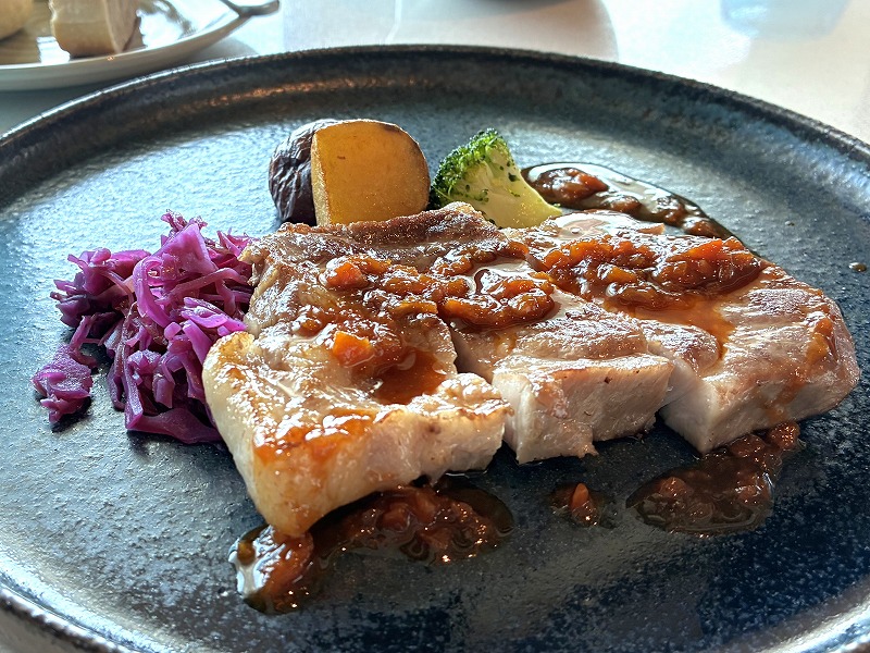 ザ ロイヤルパーク ホテル アイコニック 那覇のランチ1