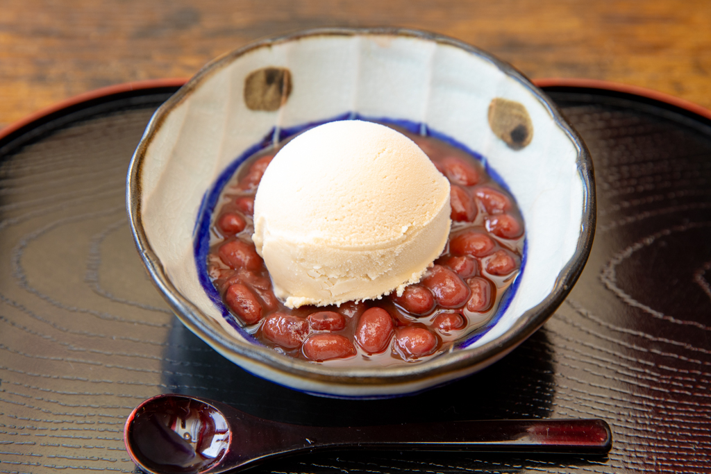 うかじそば首里城前店のアイスぜんざい2