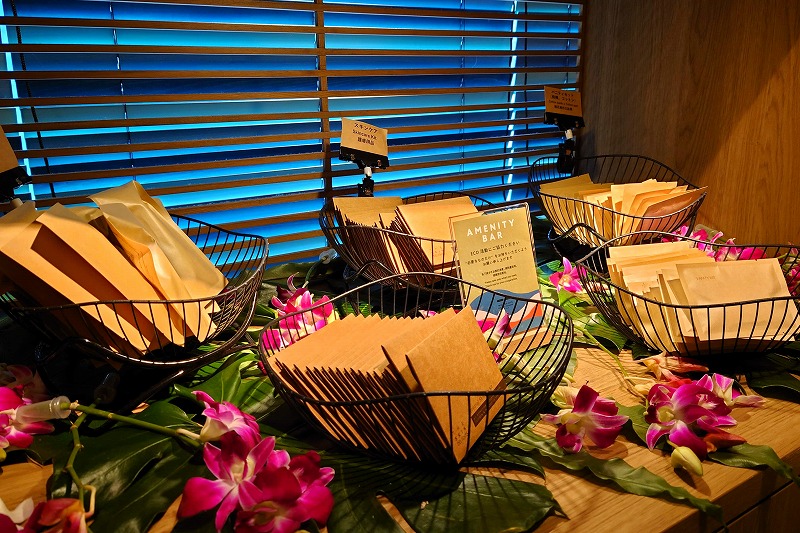 TWIN-LINE HOTEL YANBARU OKINAWA JAPANのアメニティバー2